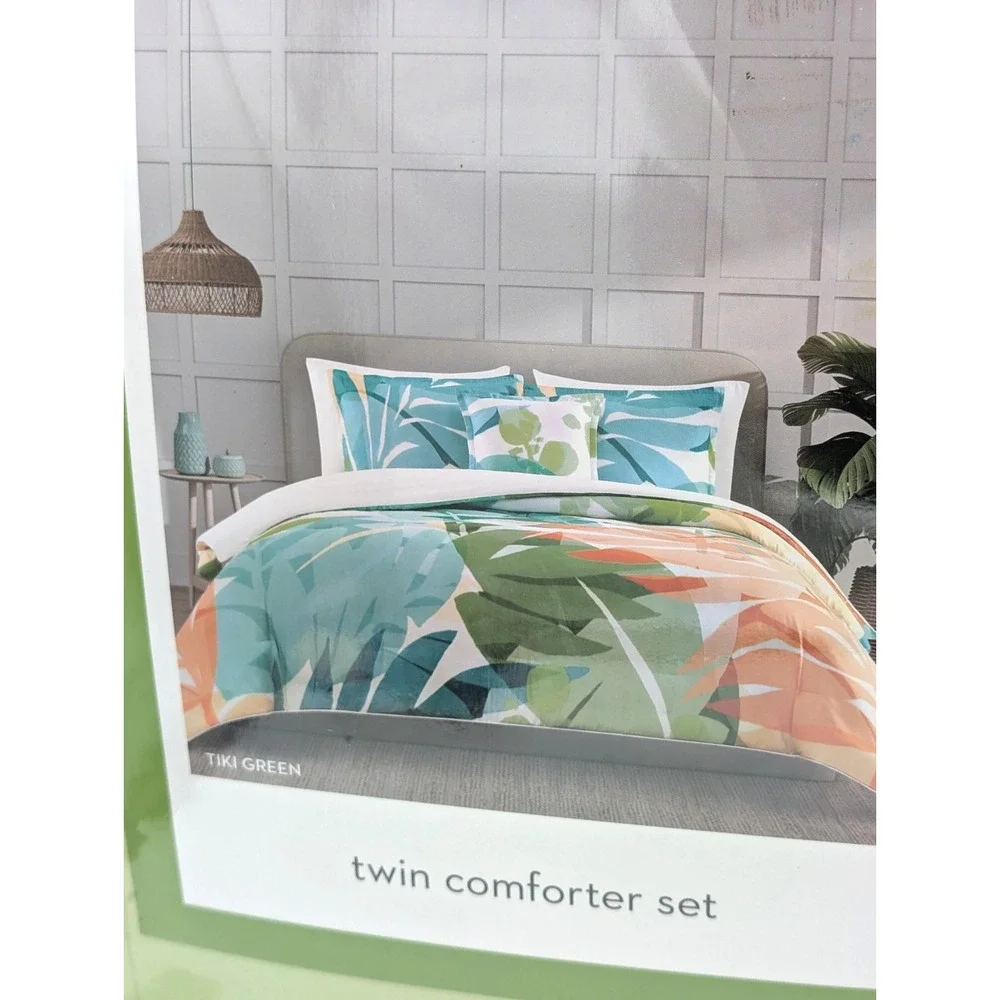 J. Queen Tiki green 2 Piece Twin Comforter Set palm leaves